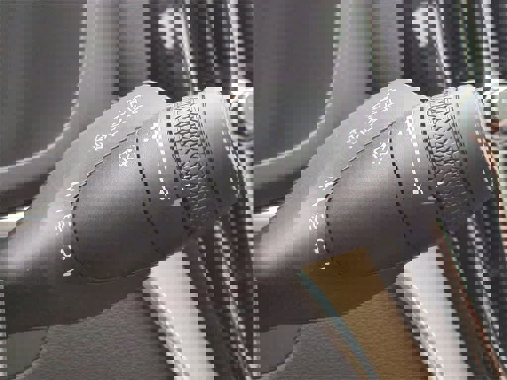 Certified 2026 Volvo XC60 B5 Plus w/ Protection Package Premier image 26