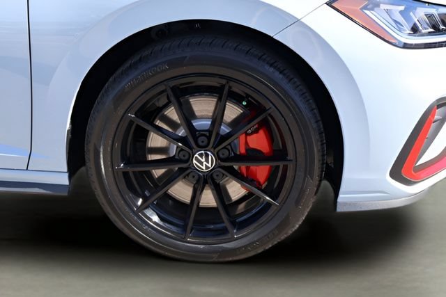 Used 2026 Volkswagen Jetta GLI Autobahn FWD image 9