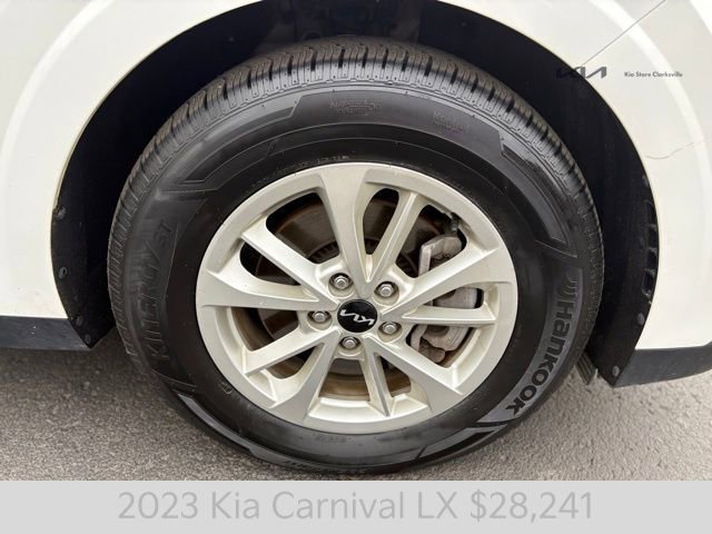Certified 2023 Kia Carnival LX image 8