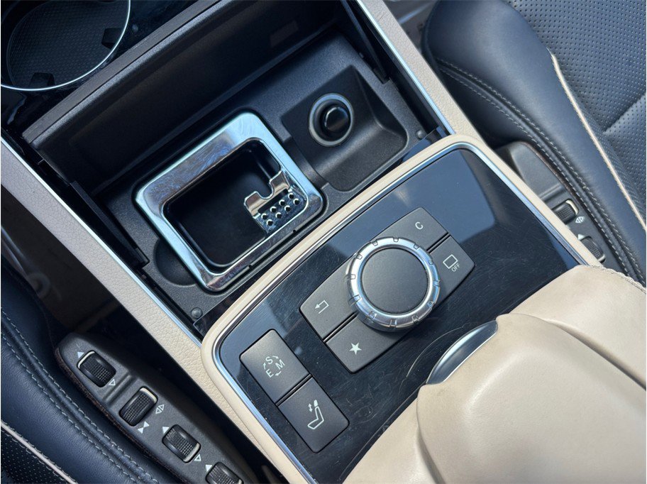 Used 2016 Mercedes-Benz E 400 Cabriolet image 37