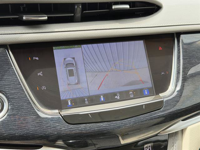 Used 2024 Cadillac XT6 Premium Luxury w/ Technology Package AWD/4WD image 15