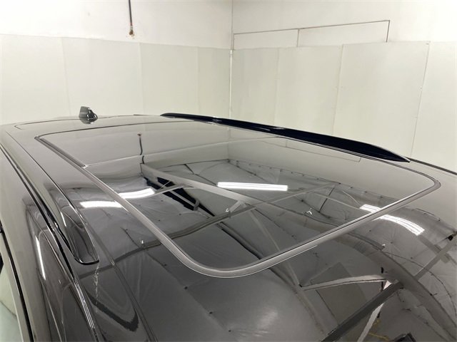 New 2026 Cadillac Vistiq Sport w/ LPO, Floor Liner Package image 19