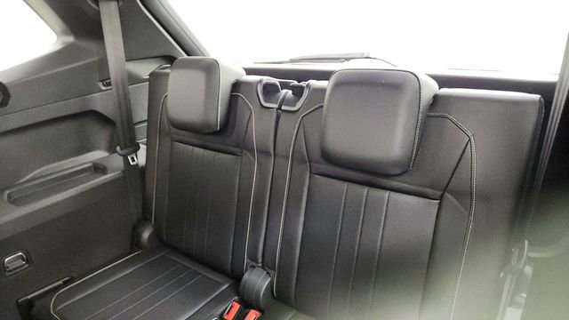 Used 2022 Volkswagen Tiguan SE R-Line image 30