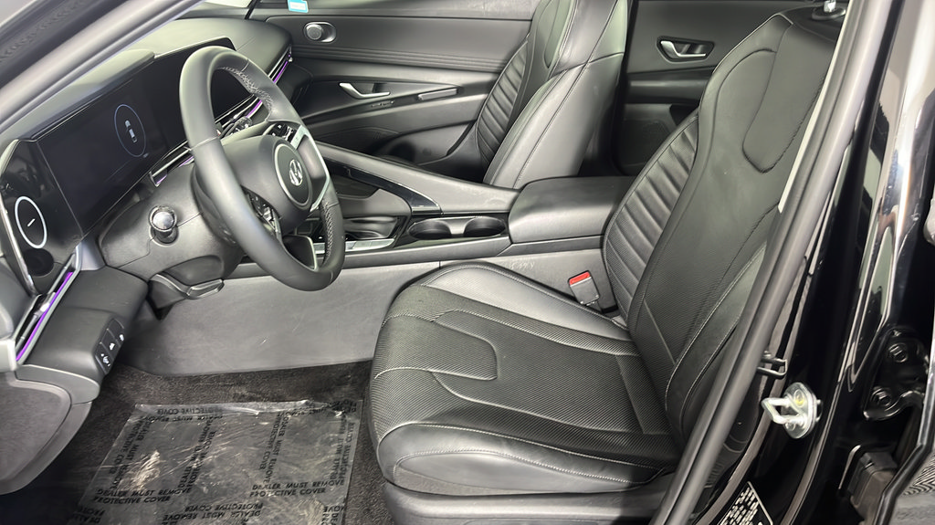 Used 2022 Hyundai Elantra Limited w/ Cargo Package FWD image 10