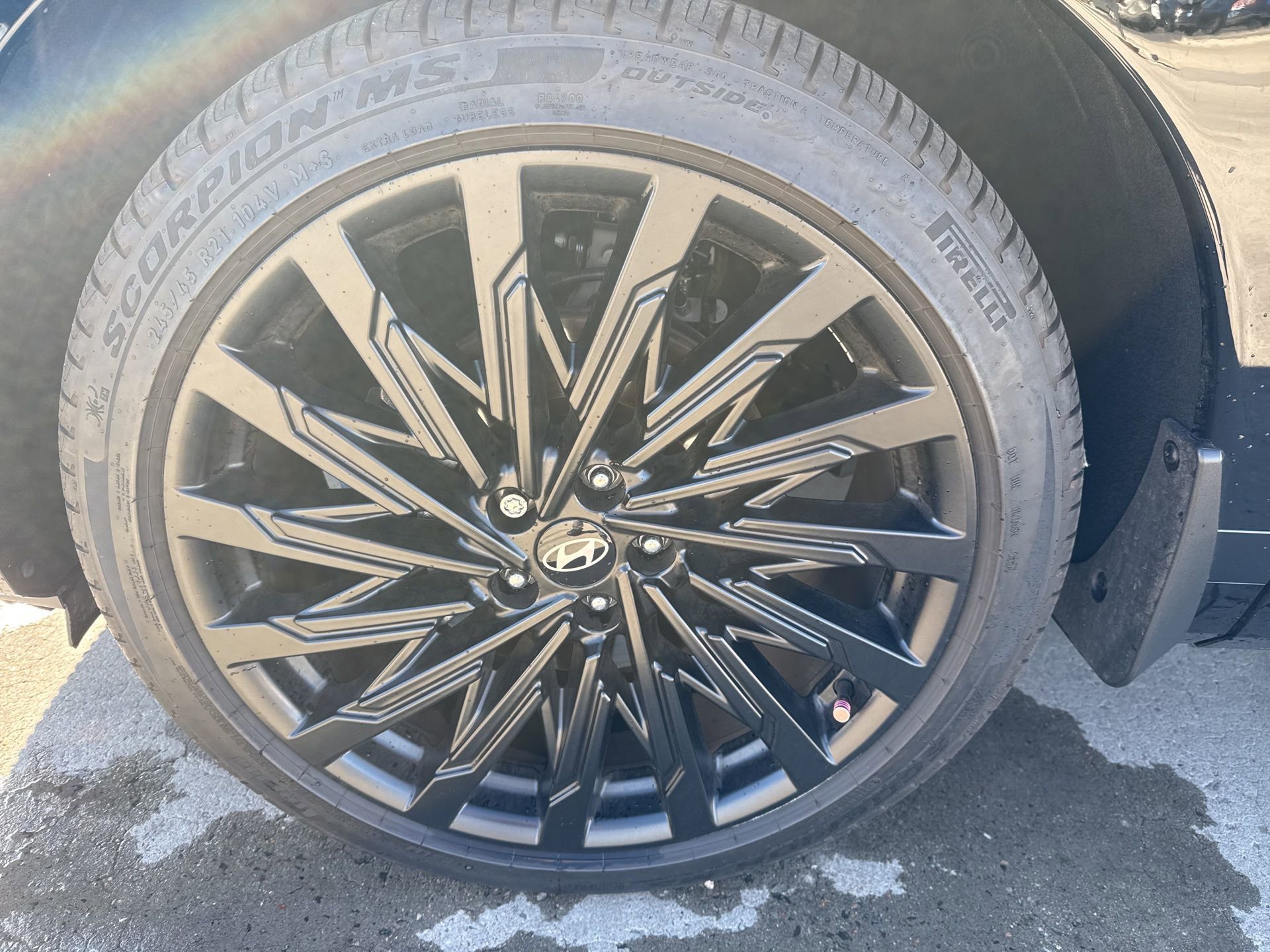 Used 2025 Hyundai Santa Fe Calligraphy image 12