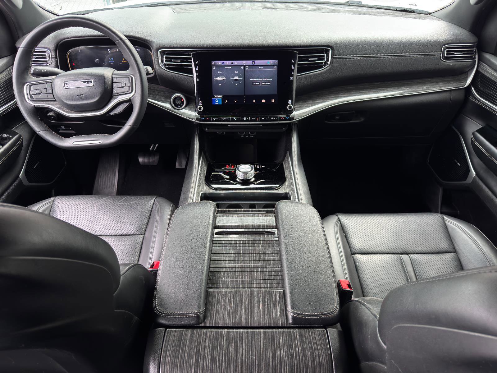 Used 2022 Jeep Wagoneer Series II image 27