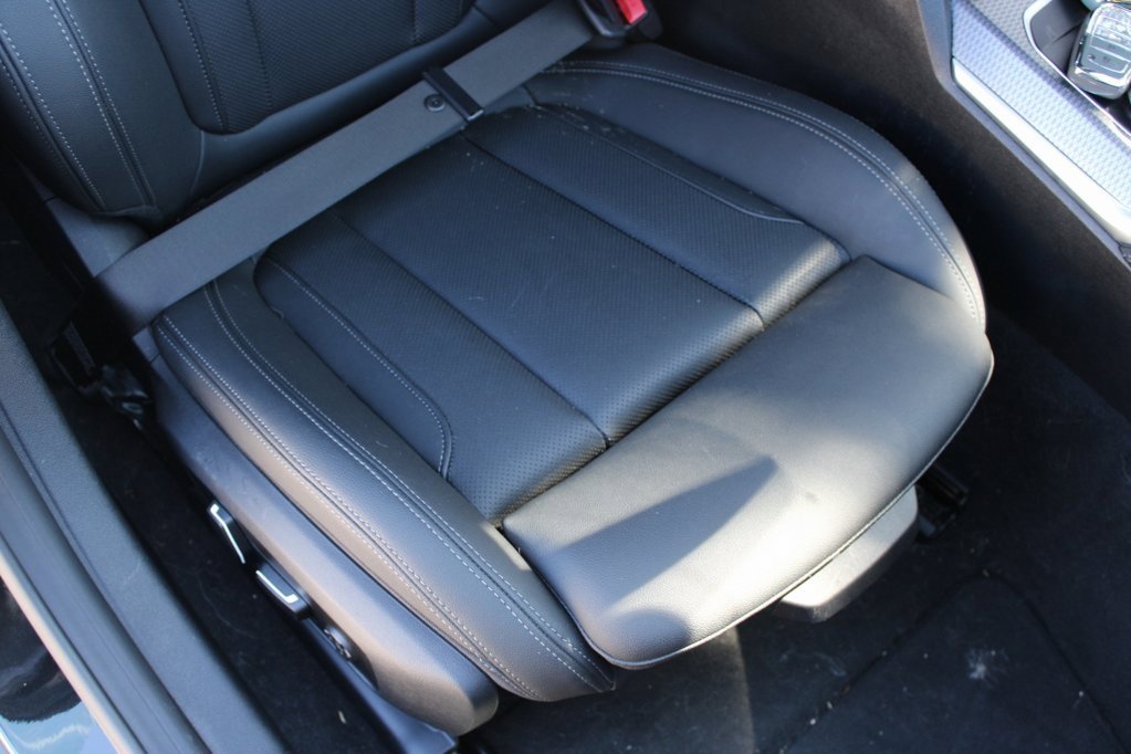 Used 2025 BMW i4 xDrive40i w/ M Sport Package image 27