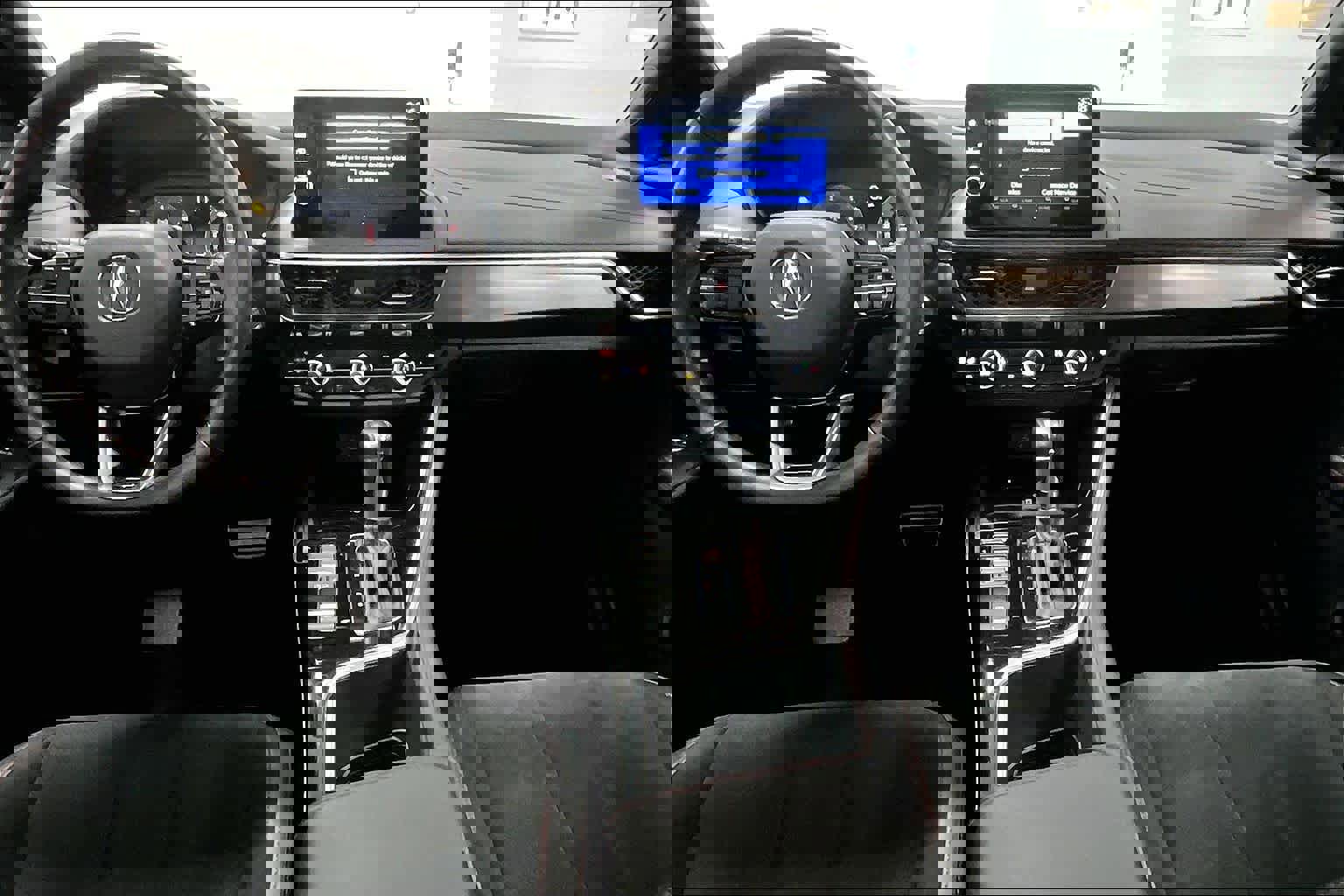 Used 2025 Acura ADX A-Spec image 9