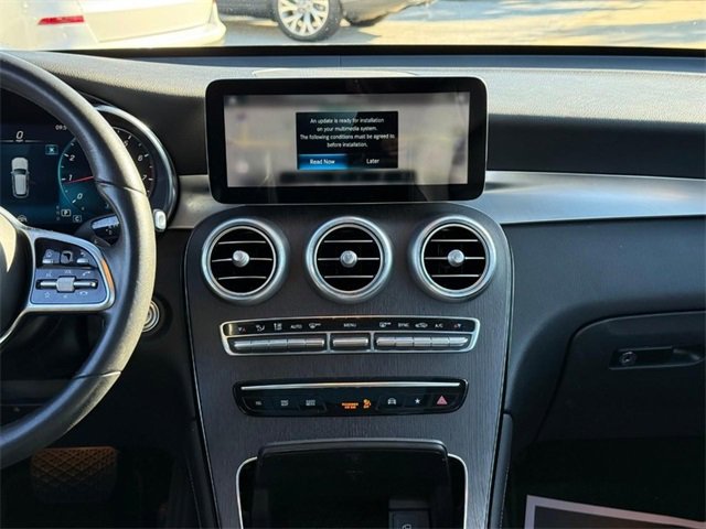 Used 2021 Mercedes-Benz GLC 300 4MATIC image 15