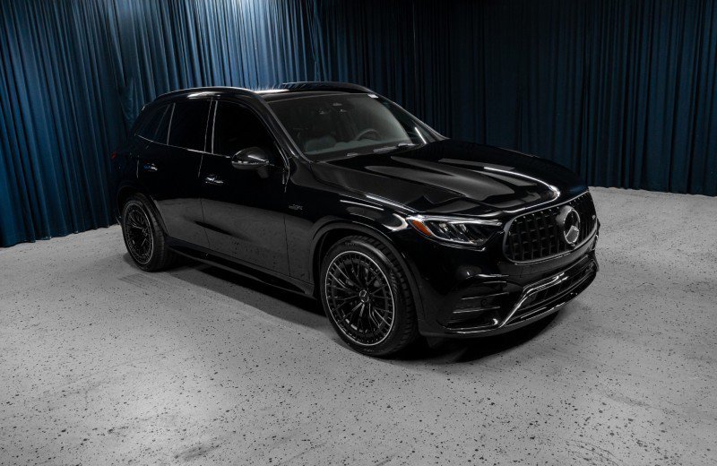 Certified 2026 Mercedes-Benz GLC 43 AMG 4MATIC image 3