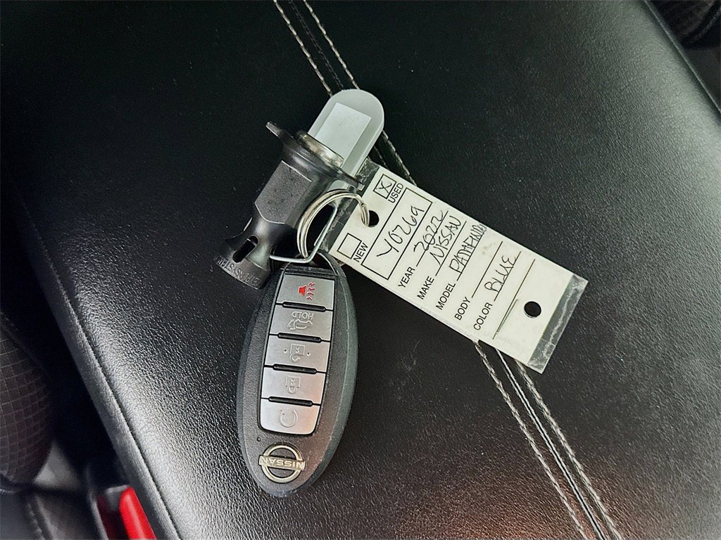 Used 2022 Nissan Pathfinder SV w/ SV Premium Package image 36