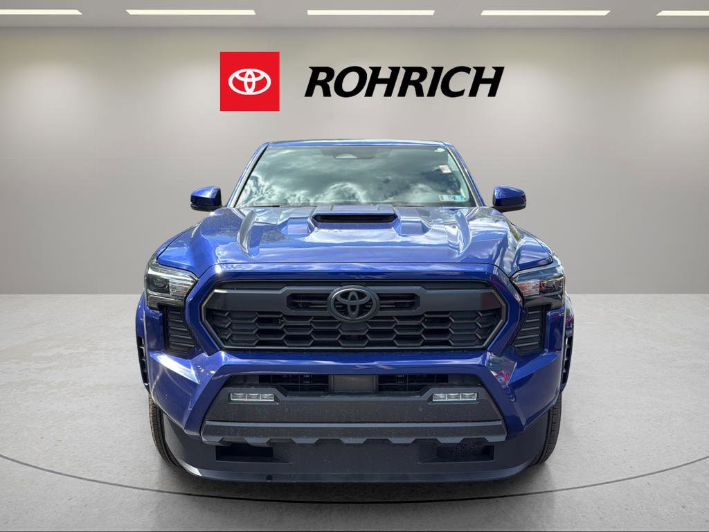Used 2024 Toyota Tacoma TRD Sport w/ TRD Sport Upgrade Package AWD/4WD image 2
