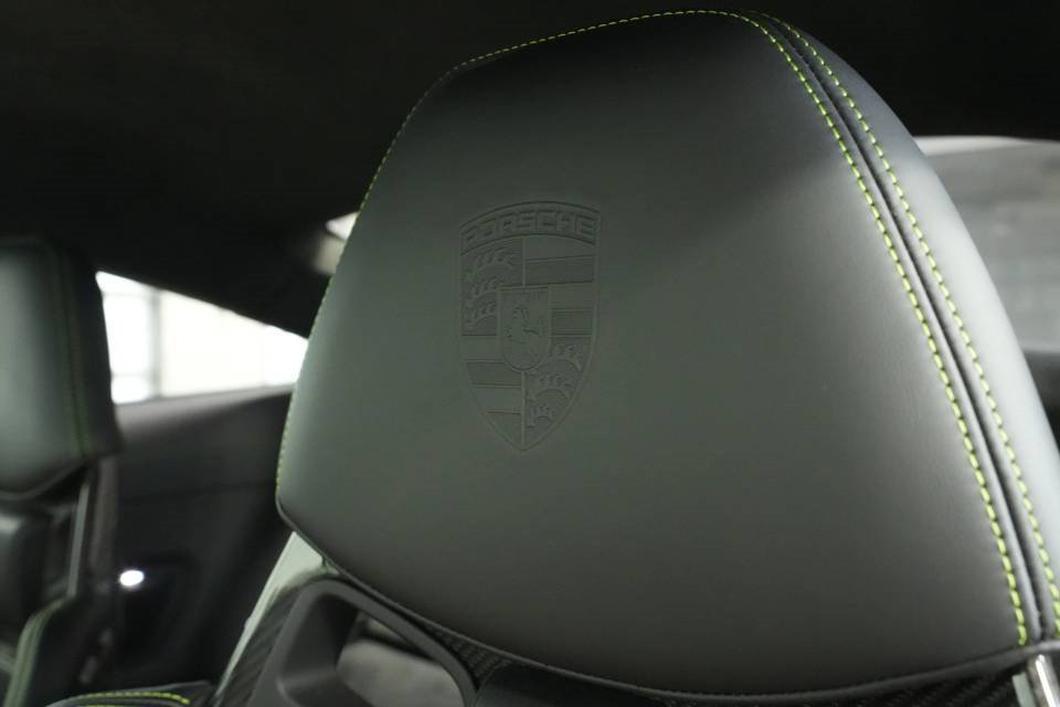 Used 2022 Porsche 911 GT3 image 38