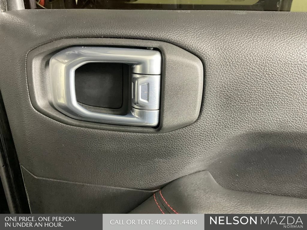 Used 2021 Jeep Gladiator Rubicon AWD/4WD image 22