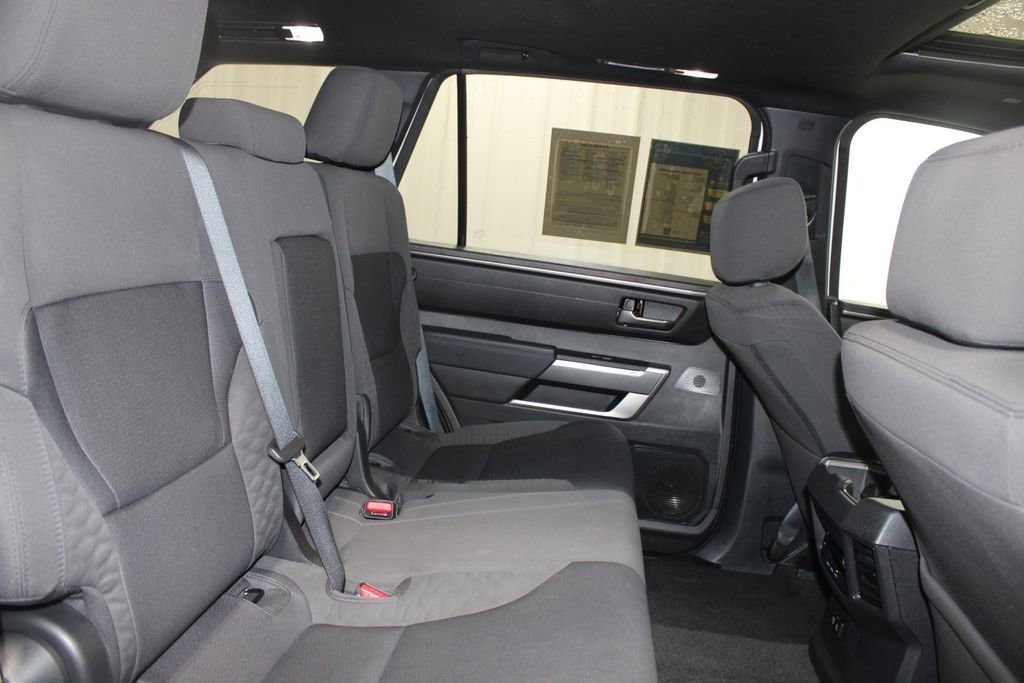 Used 2025 Toyota Sequoia SR5 AWD/4WD image 29