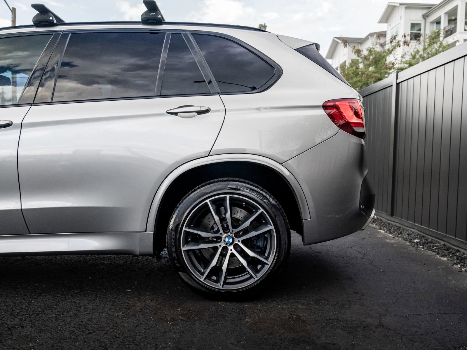 Used 2017 BMW X5 M image 33