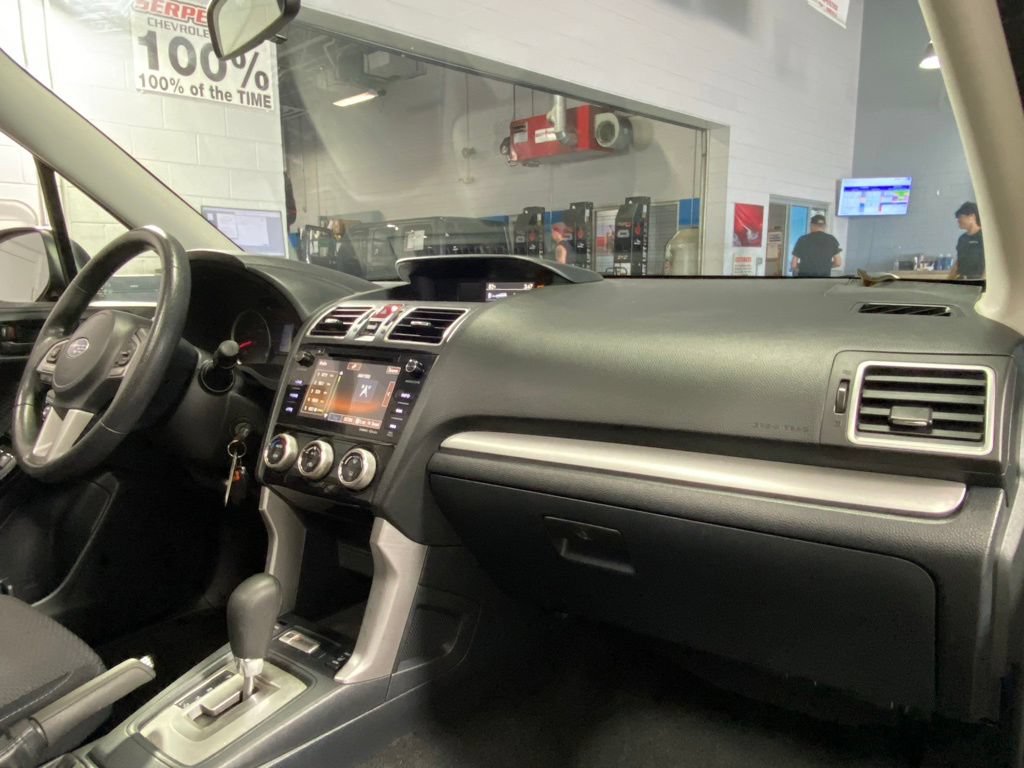 Used 2018 Subaru Forester 2.5i Premium w/ All-Weather Package AWD/4WD image 34