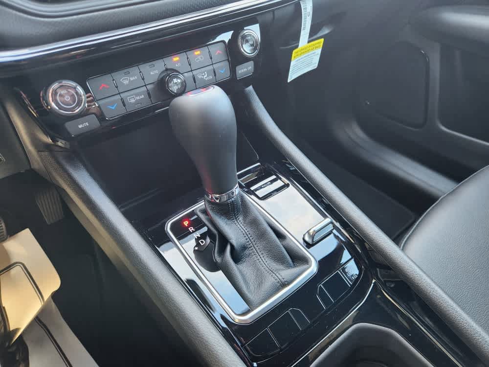 New 2026 Jeep Compass Limited AWD/4WD image 28