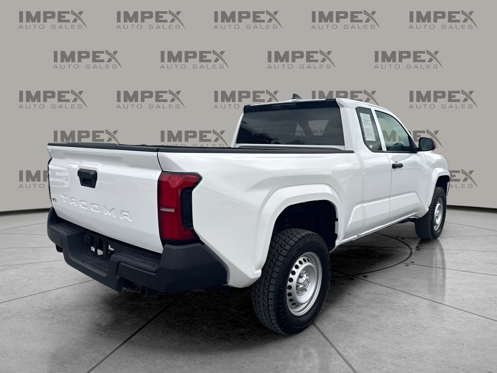 Used 2024 Toyota Tacoma SR RWD image 5