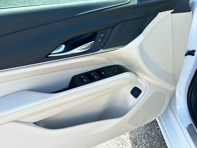 Used 2026 Cadillac CT4 Luxury RWD image 14
