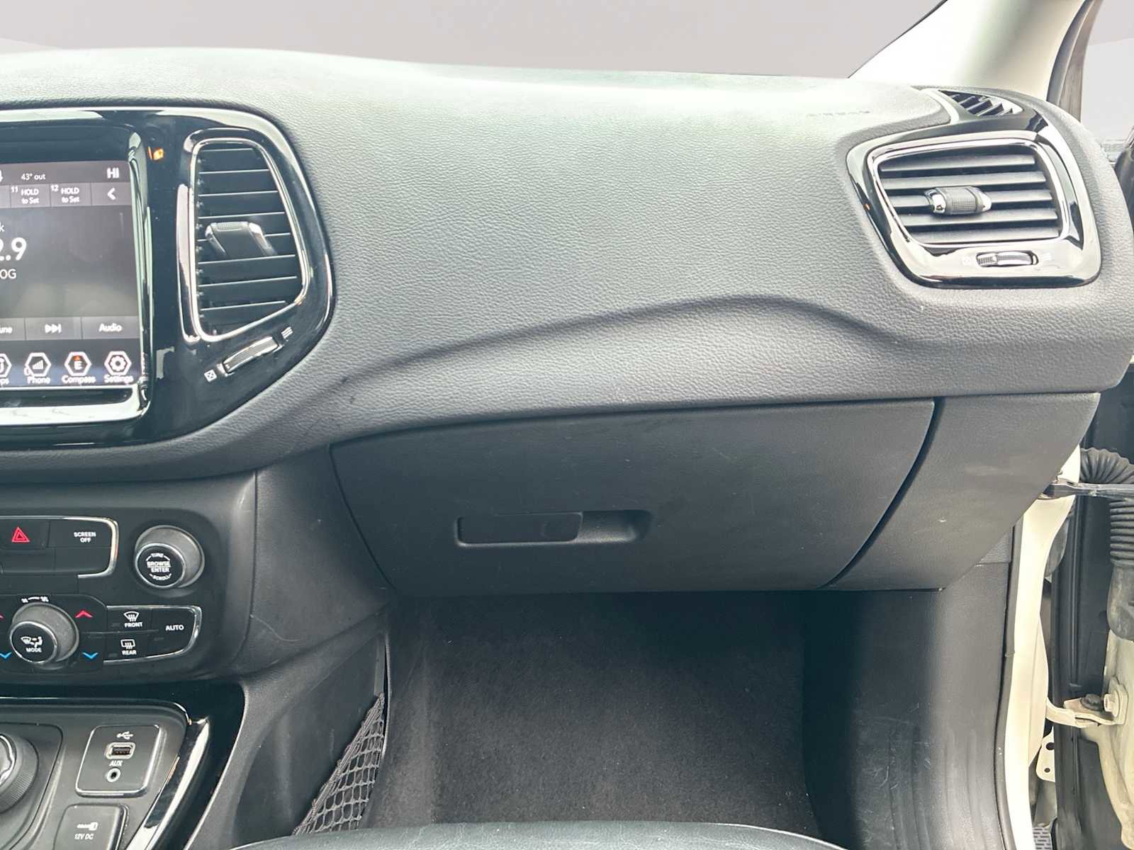 Used 2018 Jeep Compass Limited w/ Safe & Security Group image 28