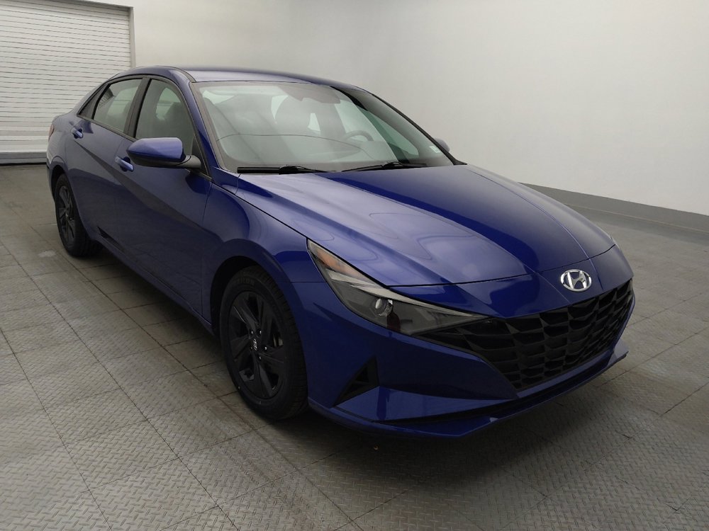 Used 2022 Hyundai Elantra SEL FWD image 13