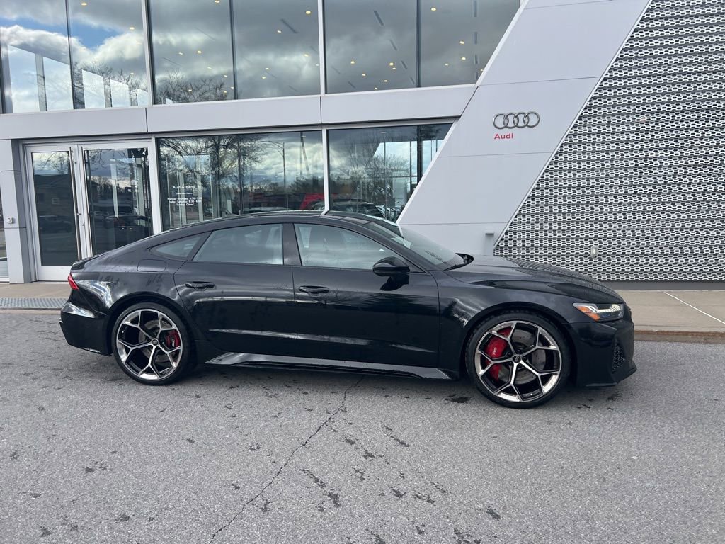 Certified 2024 Audi RS 7 Performance image 13
