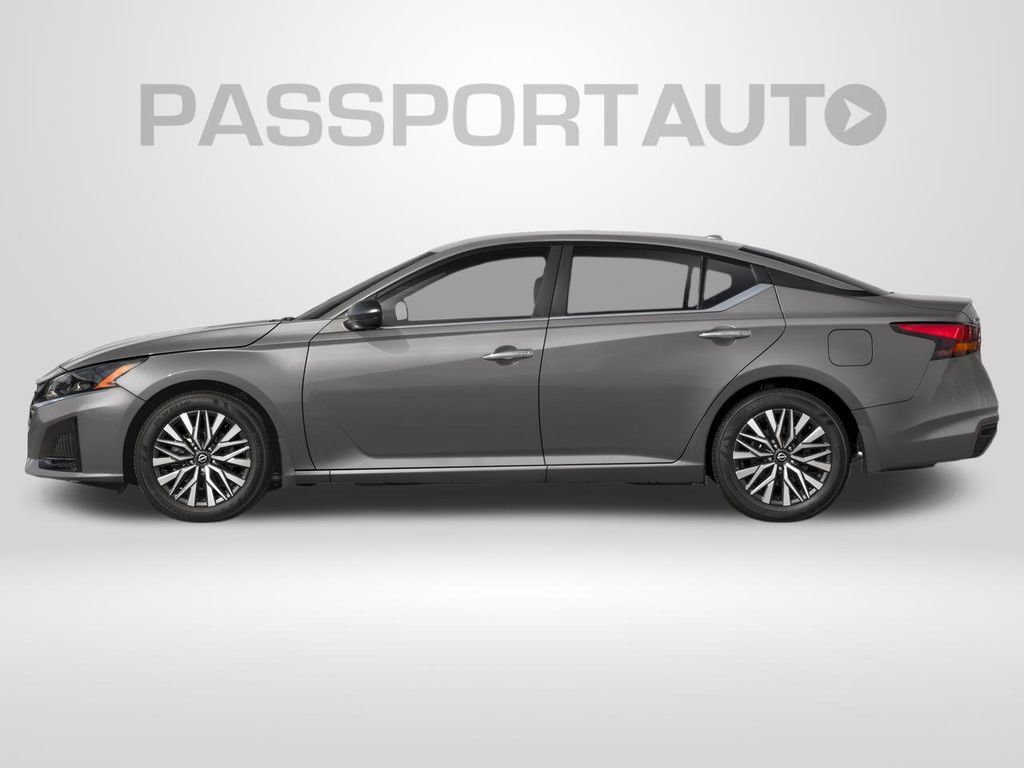 New 2026 Nissan Altima 2.5 SV FWD image 3