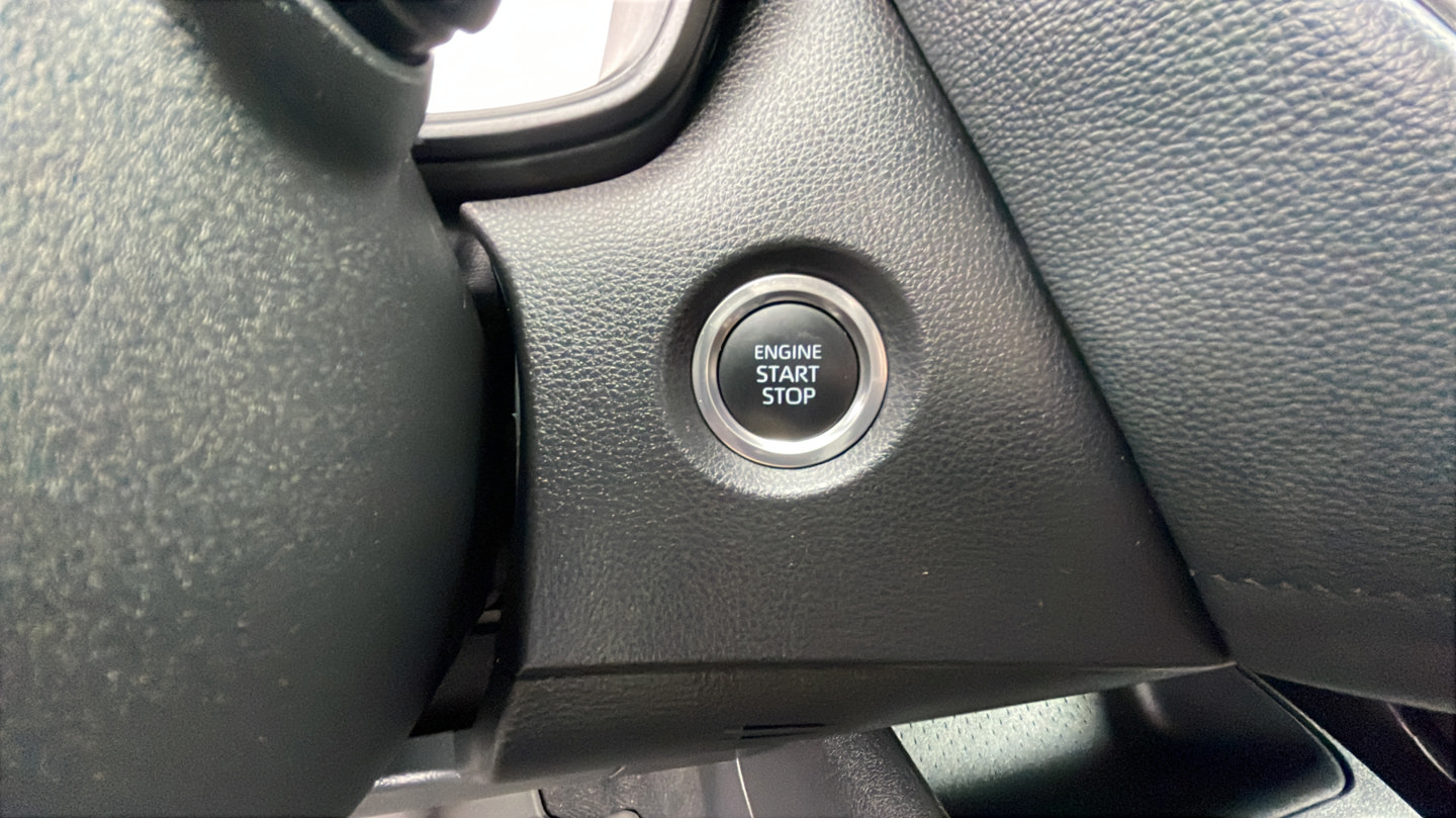 Certified 2025 Toyota Corolla SE w/ Convenience Package FWD image 42