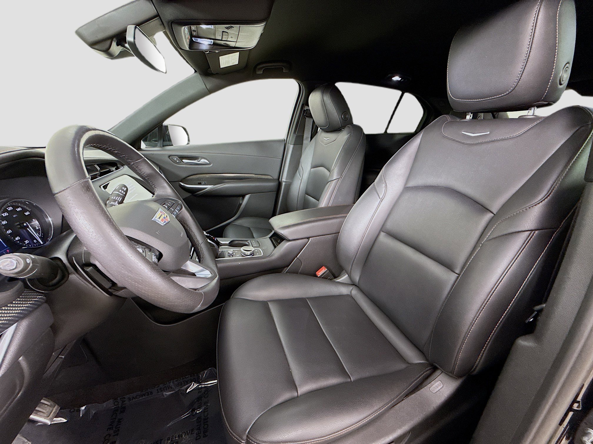Used 2023 Cadillac XT4 Sport w/ Cold Weather Package image 22
