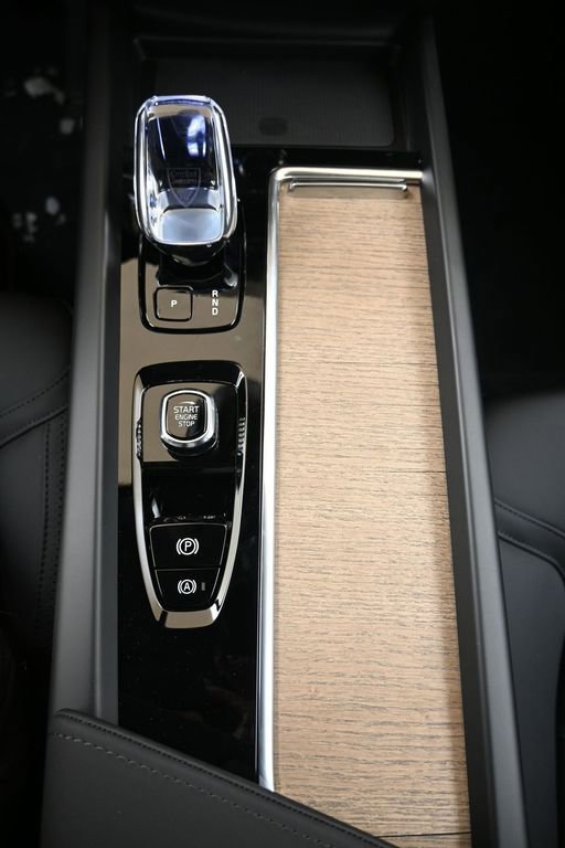 New 2026 Volvo XC60 B5 Plus w/ Protection Package Premier image 35