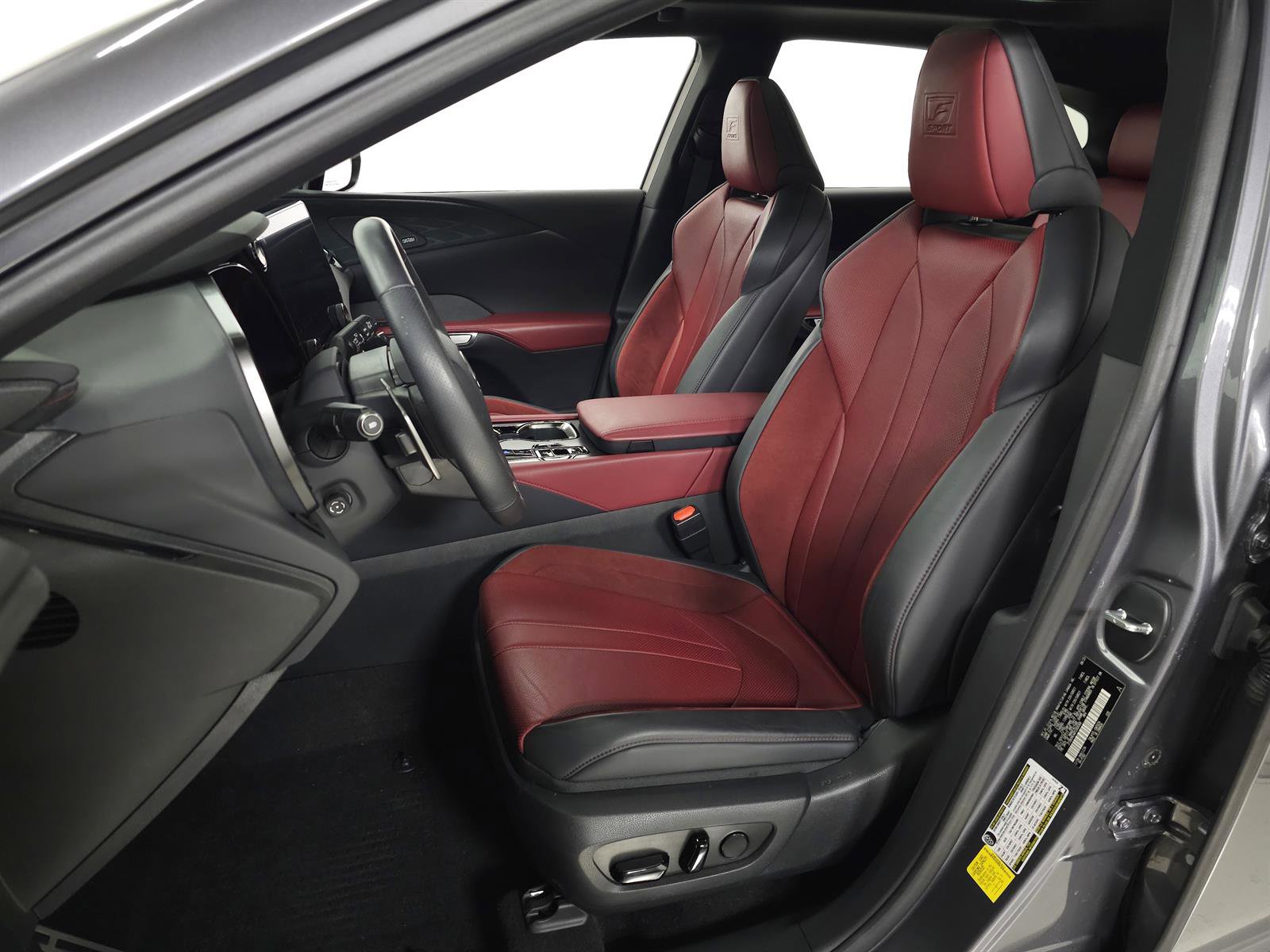 Used 2023 Lexus RX 500h F Sport w/ Accessory Package (Z1) image 17