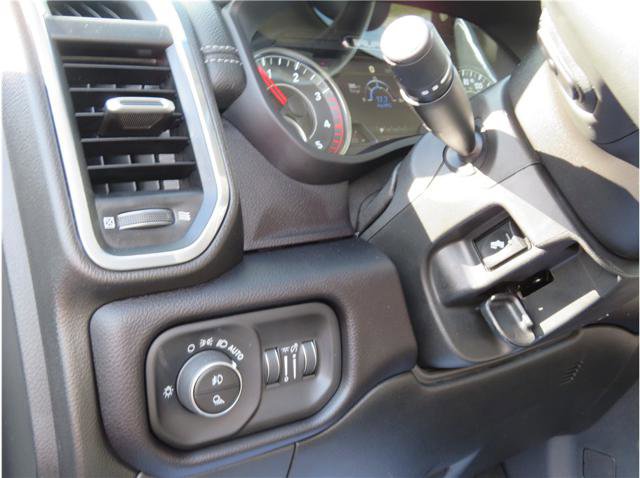 Used 2022 RAM 2500 Laramie AWD/4WD image 11