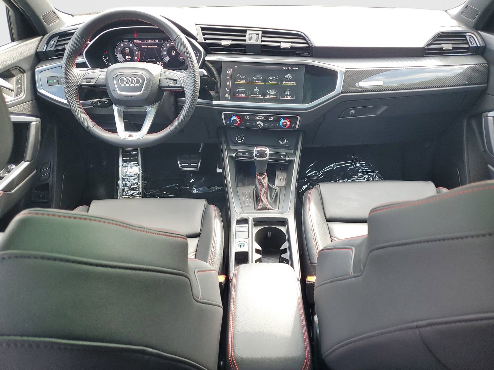 Used 2025 Audi Q3 2.0T Premium Plus w/ Premium Plus Package AWD/4WD image 11