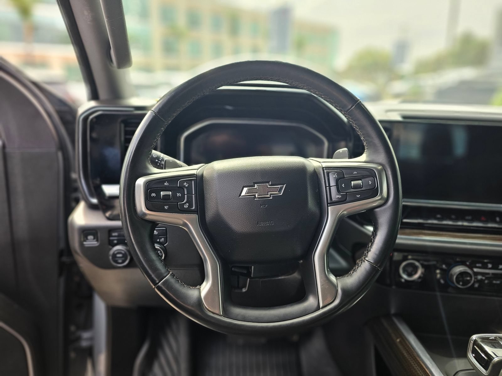 Used 2024 Chevrolet Silverado 1500 LT Trail Boss w/ LPO, Dark Essentials Package AWD/4WD image 25