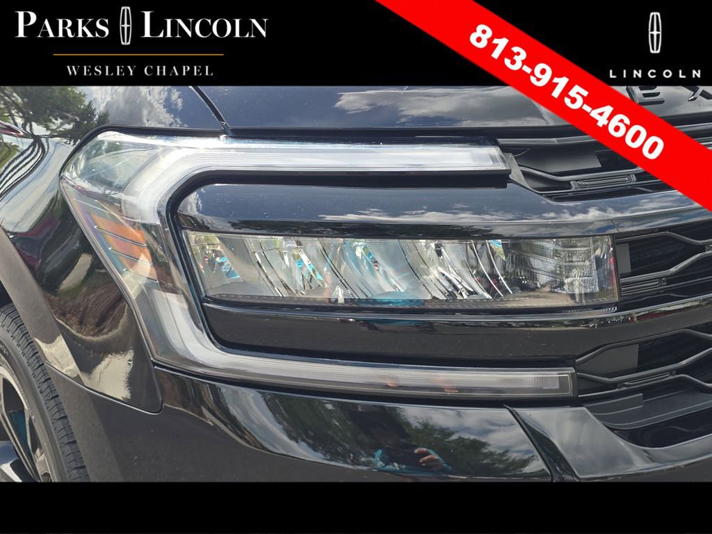 Used 2023 Ford Expedition Limited RWD image 6