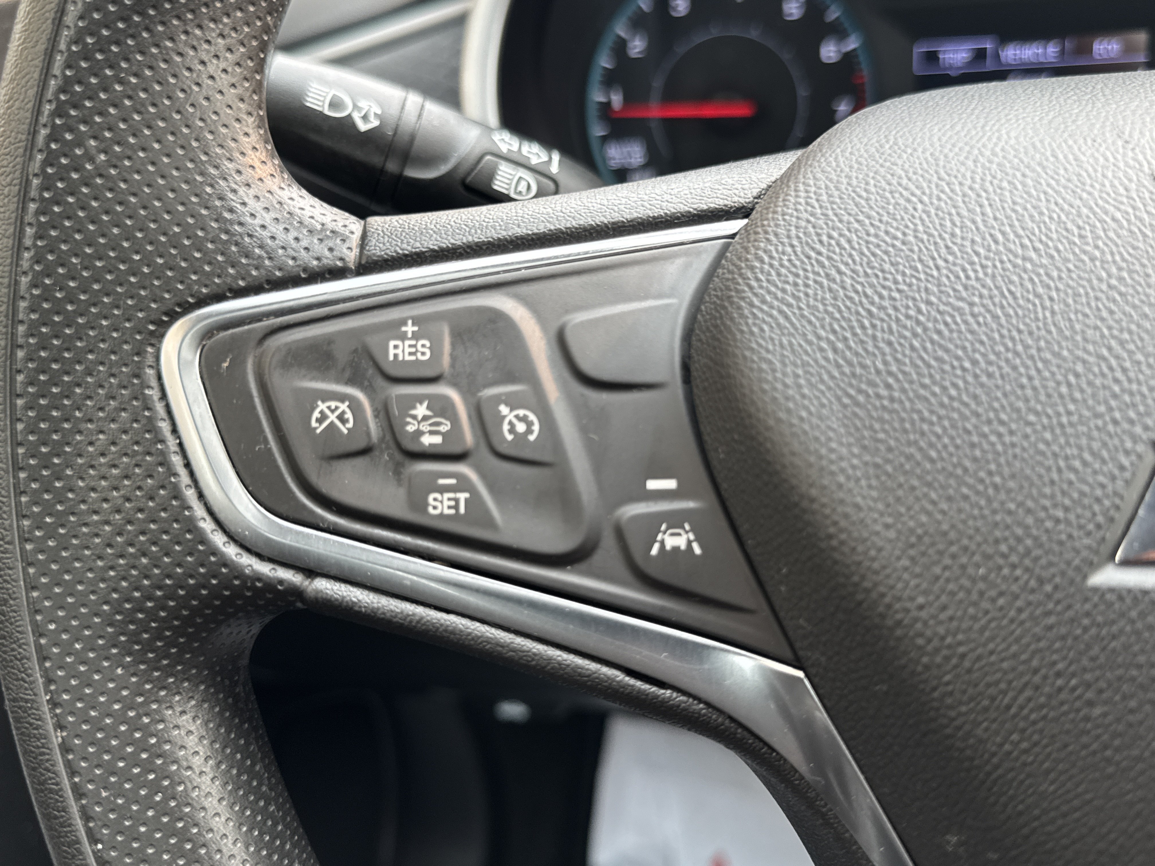Used 2024 Chevrolet Malibu LT FWD image 16