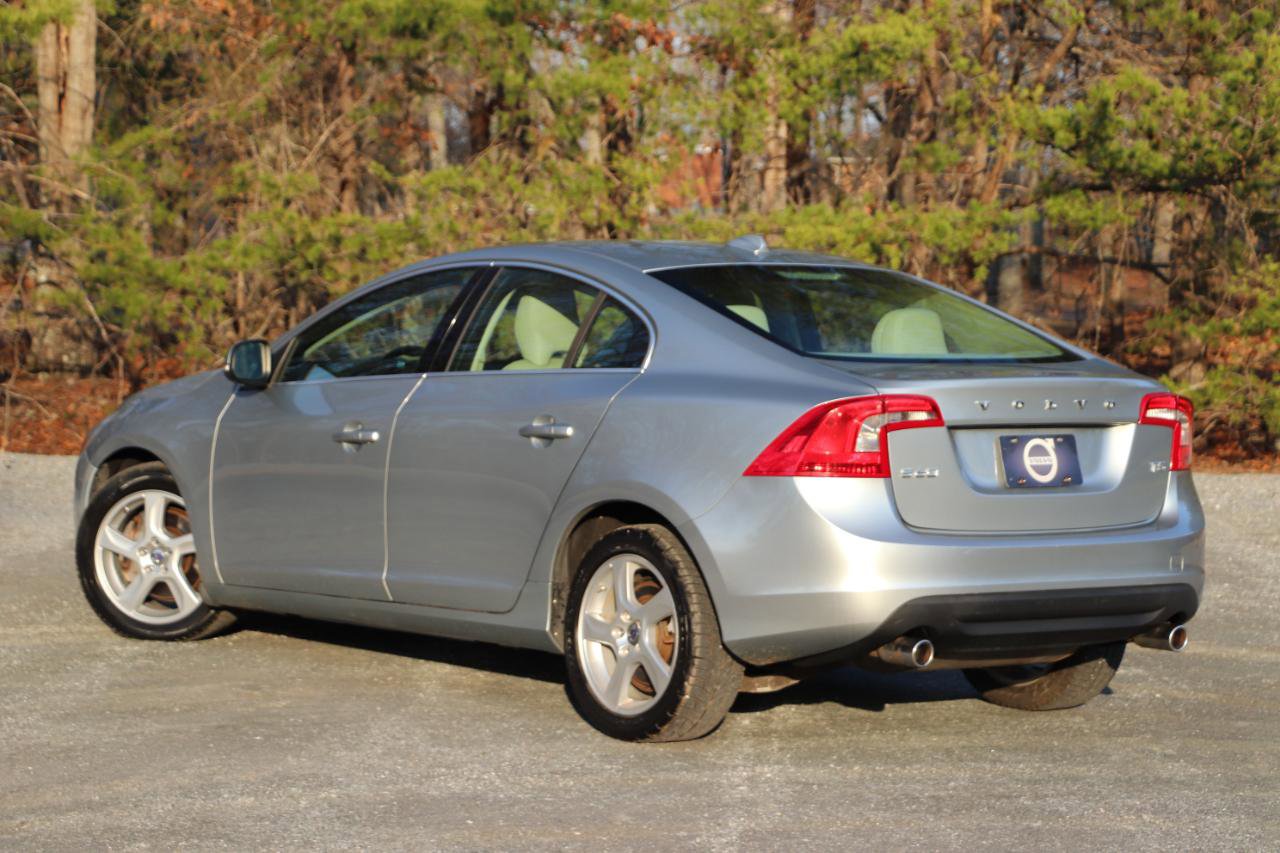 Used 2013 Volvo S60 T5 image 25