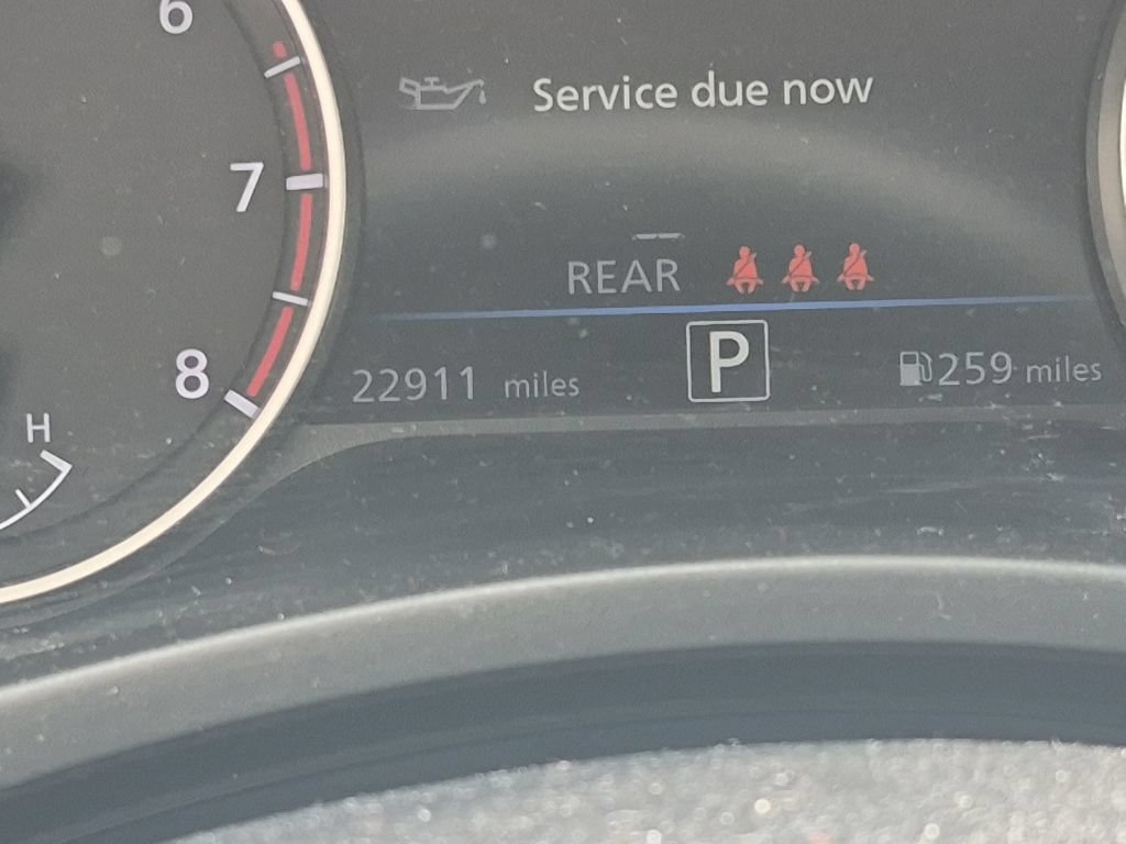 Used 2023 Nissan Sentra SR w/ Trunk Package FWD image 5