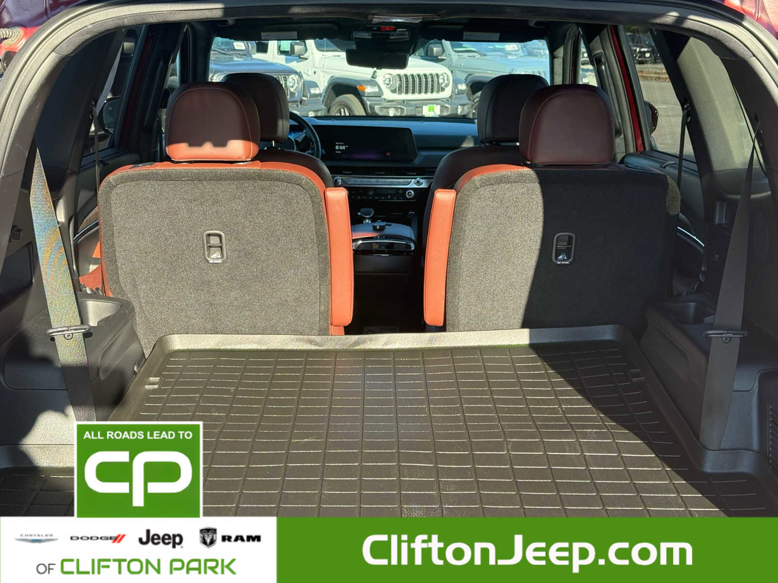 Used 2023 Kia Telluride SX Prestige image 10