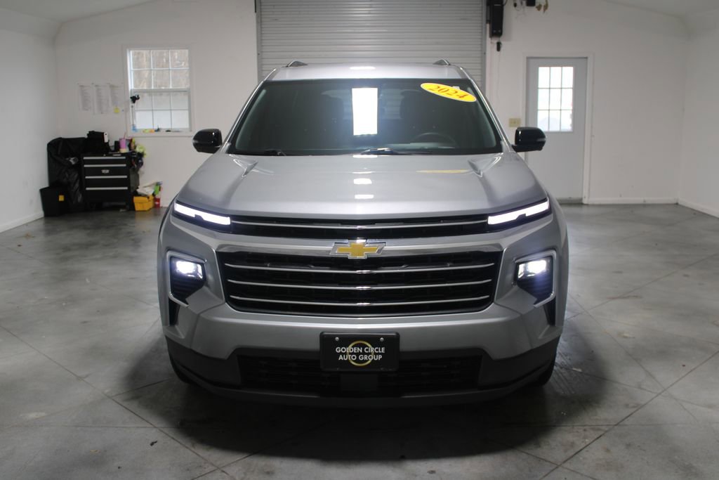 Used 2024 Chevrolet Traverse LT image 54