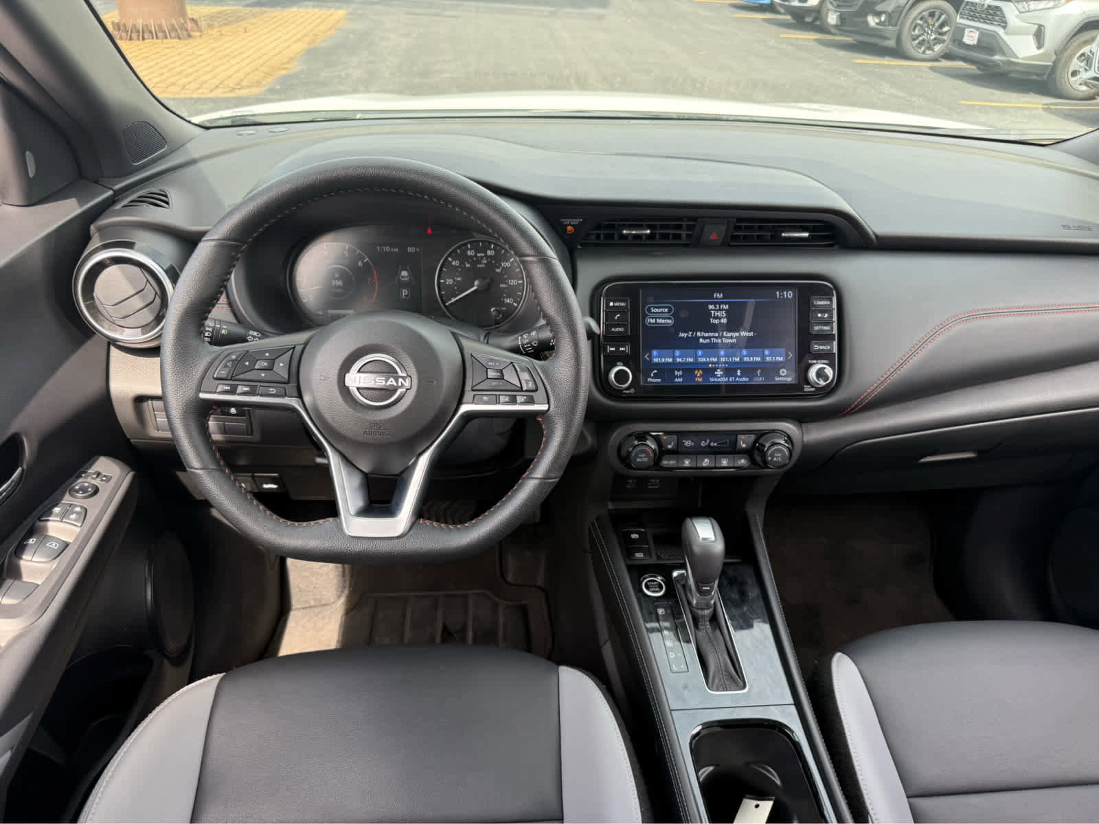 Used 2024 Nissan Kicks SR w/ SR Premium Package image 21