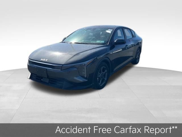 Certified 2025 Kia K4 LXS image 3