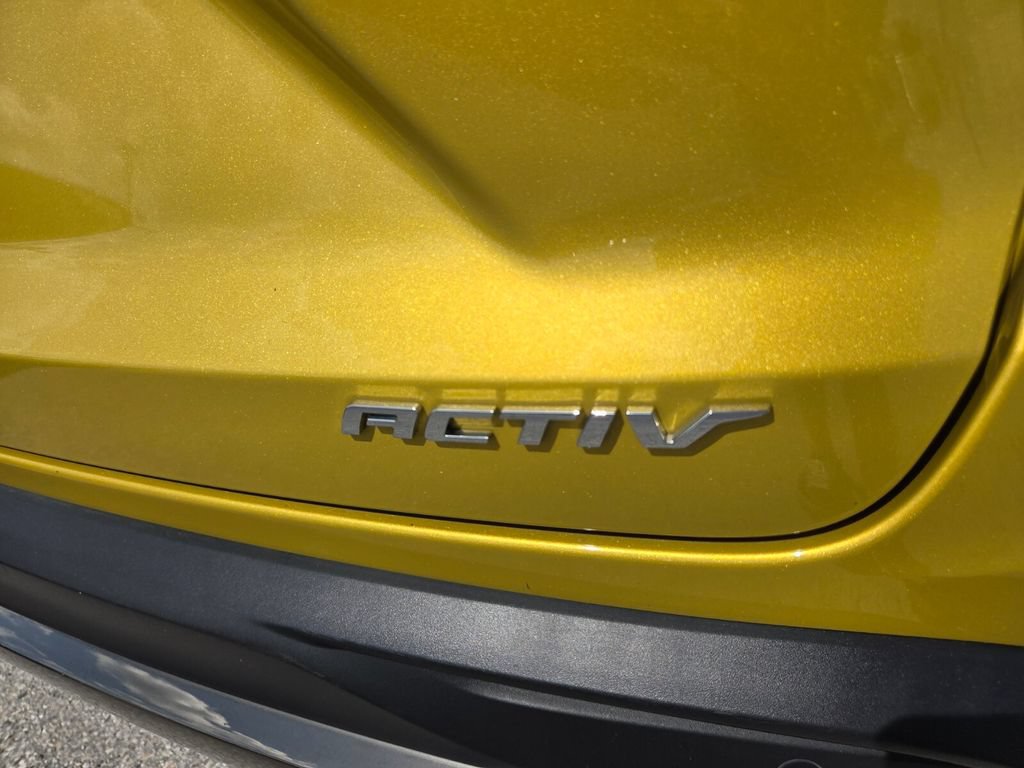 Used 2025 Chevrolet Trax ACTIV w/ Driver Confidence Package FWD image 13