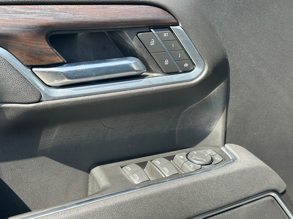 Certified 2025 GMC Sierra 1500 SLT image 21