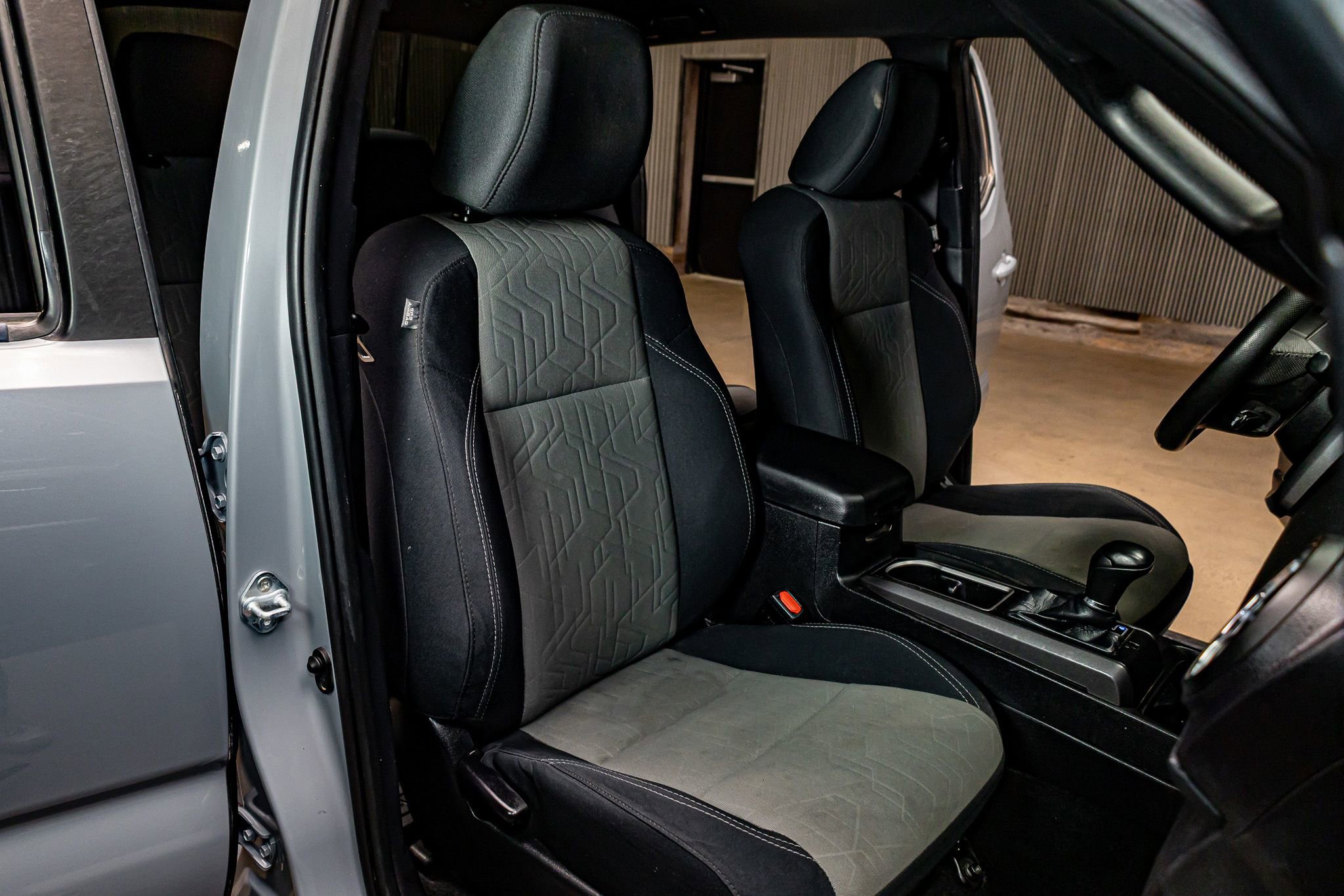 Used 2021 Toyota Tacoma TRD Sport w/ Technology Package image 27