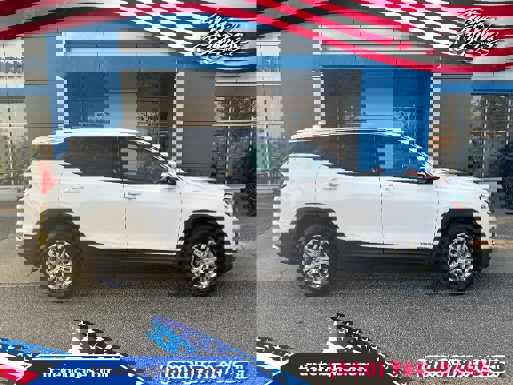 Used 2018 GMC Terrain SLE image 1