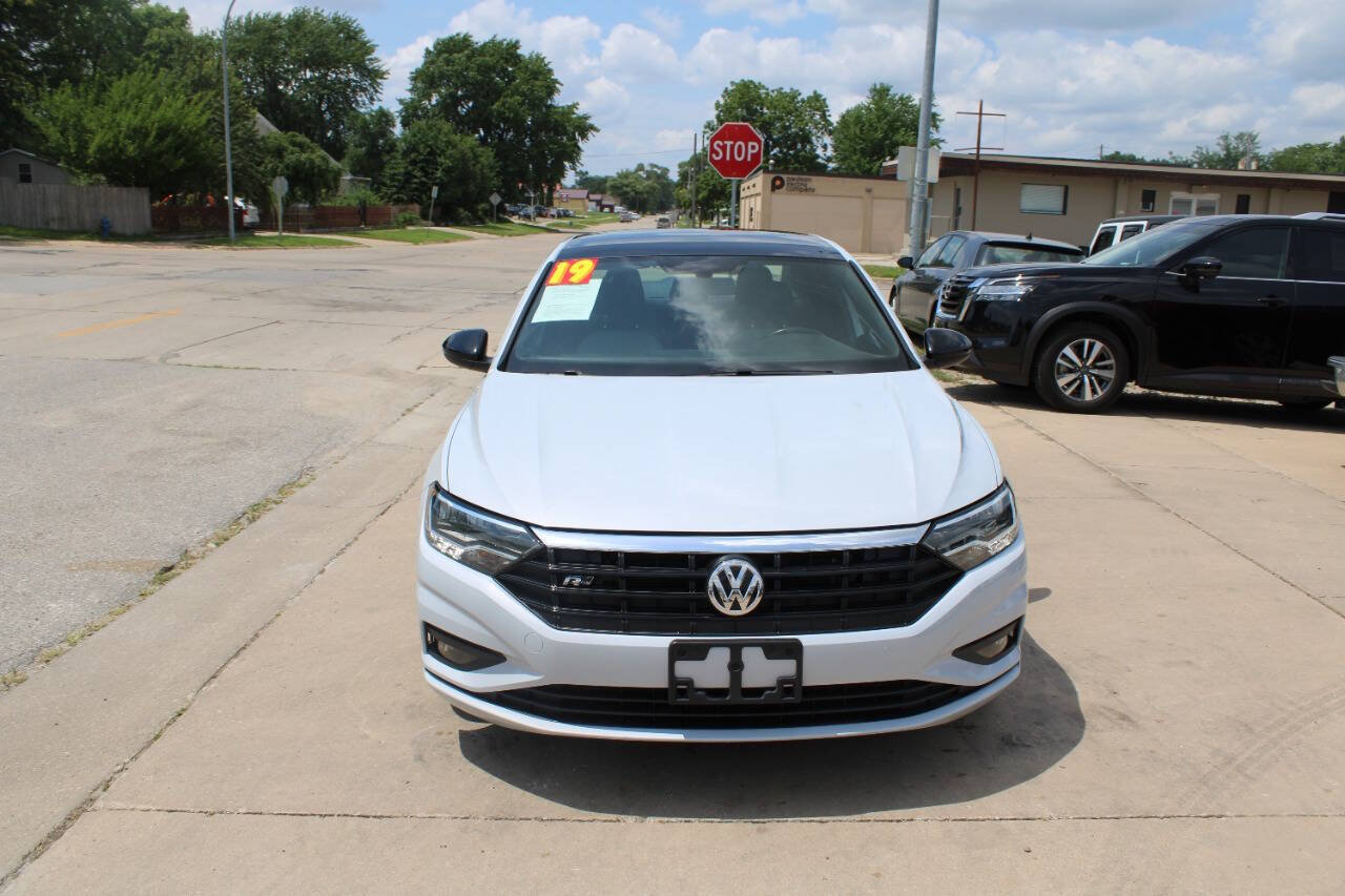 Used 2019 Volkswagen Jetta R-Line FWD image 3
