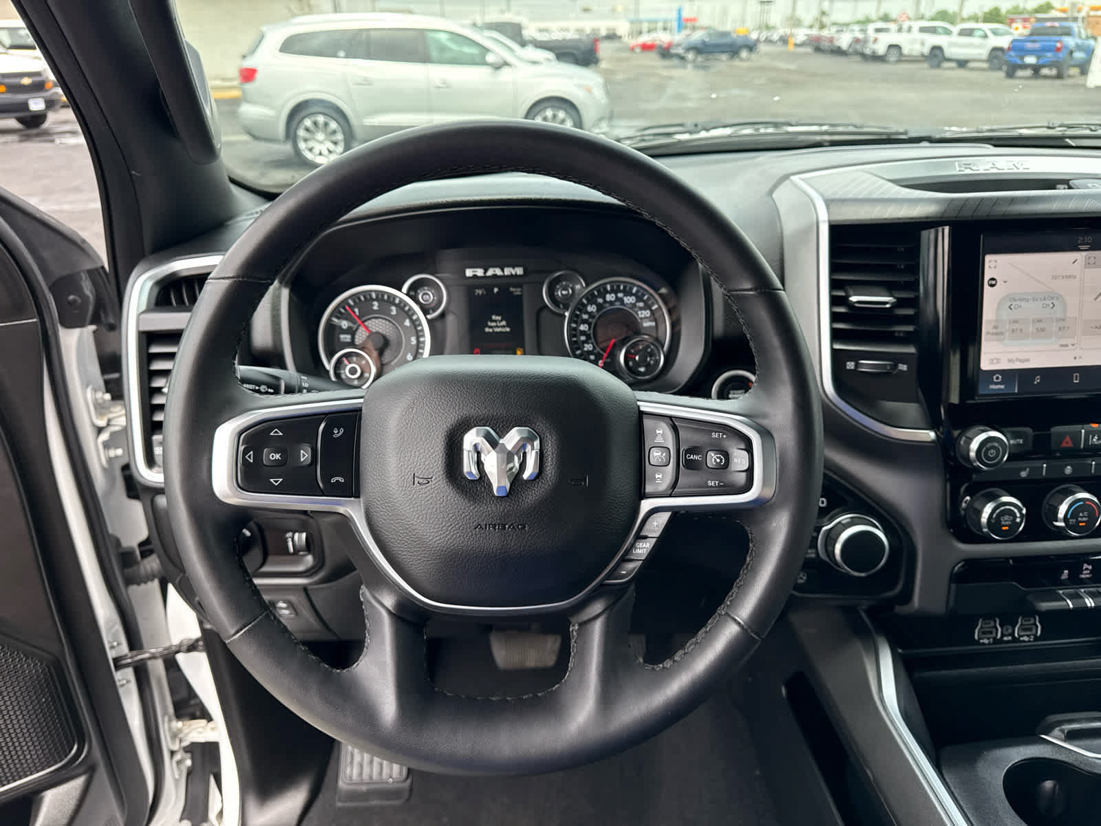 Used 2025 RAM 1500 Big Horn AWD/4WD image 14