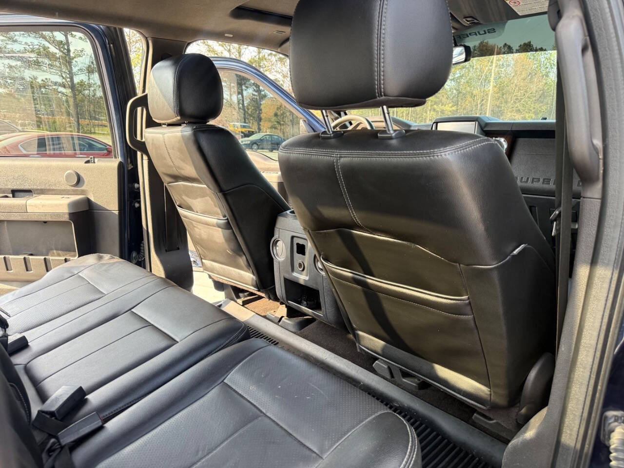 Used 2015 Ford F250 Lariat w/ Lariat Ultimate Package image 23